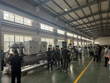 Hundratals industriledare strömmade till Ningbo den 13 maj – Bevittna födelsen av en ny generation Hisurp luftkonditionering tillverkad i Kina